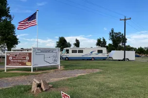 Territory Route 66 RV Park and Campgrounds – photo 3