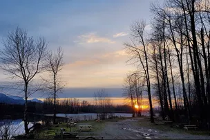 Cheam Fishing Village and Campground – photo 4