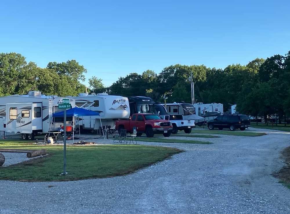 Needmore RV & Campground, Fair Play, Missouri - Photo 5