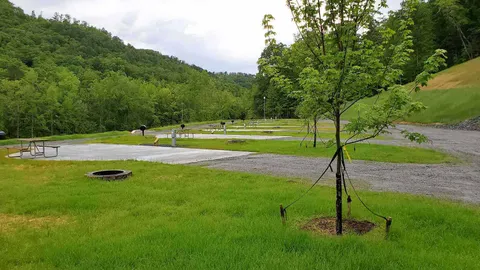 Red Carpet Pull-Thru RV Site — image 2 of 7