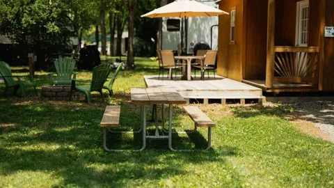 Cozy Cub Cabin — image 2 of 6