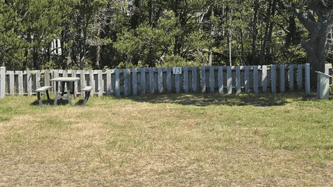 North end wide full hookup site — image 2 of 3