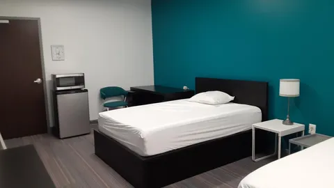 Leadership Center Hotel Style Room — image 1 of 2