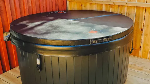 Glamping Cabin w/ Kitchen/Bathroom & Hot Tub — image 2 of 5