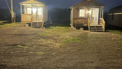 Prevost Cabin - Standard 1 Bedroom — image 2 of 21