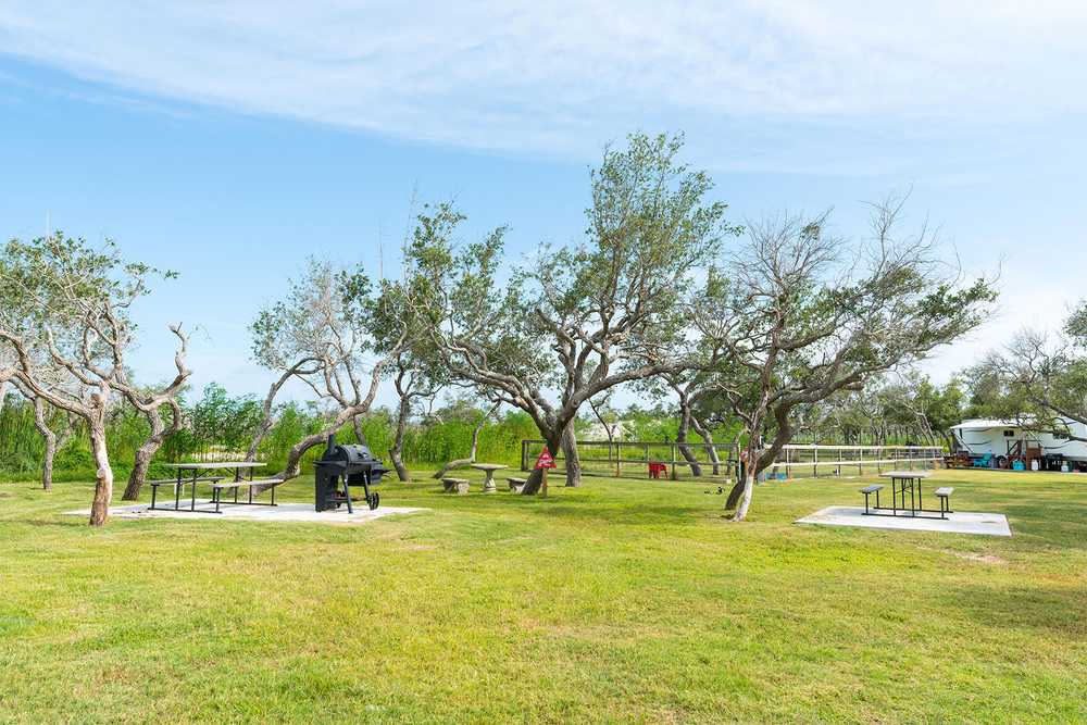Coastal Cowboy Patriot RV Park LLC, Rockport, Texas - Photo 4