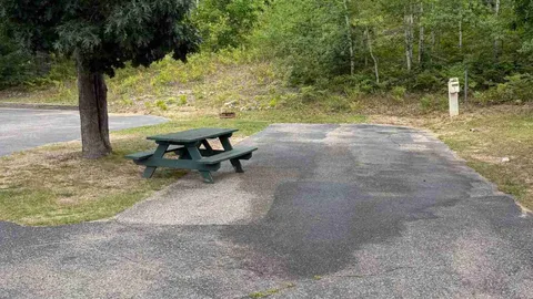 Full Hook-Up RV Site — image 2 of 15