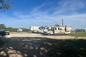 WhitneyFinnway1 RV Park – photo 3