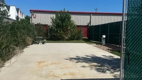 20X40 Back-In Fence — image 1 of 1