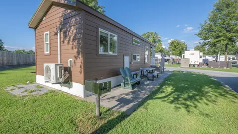 Deluxe Cottage — image 12 of 12