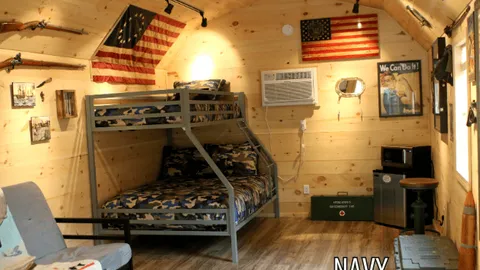 Themed Cabins — image 12 of 12