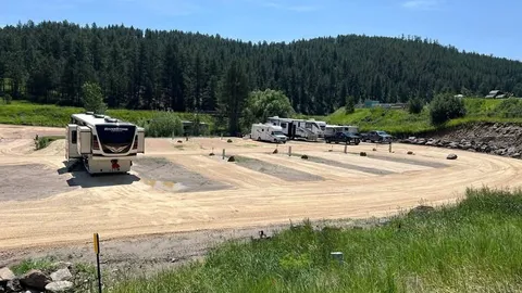 Deluxe Pull Through RV Sites — image 1 of 3
