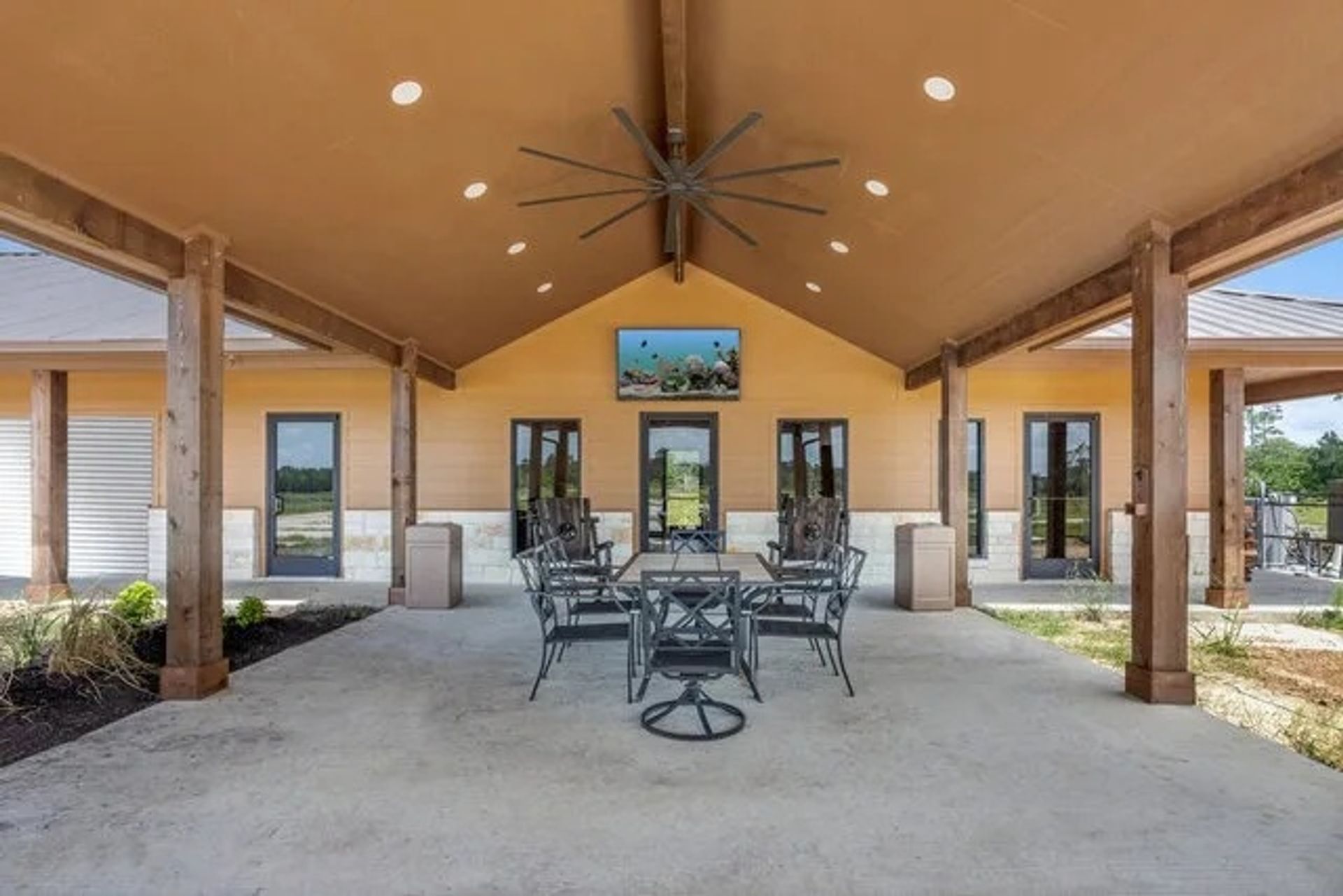 Grand Pines of Texas RV Resort