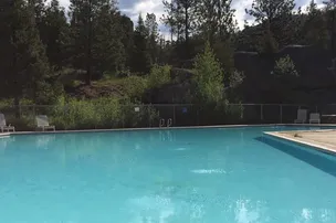 Lolo Hot Springs Resort – photo 2