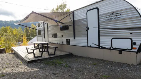 DELLA TERRA SK — image 1 of 4