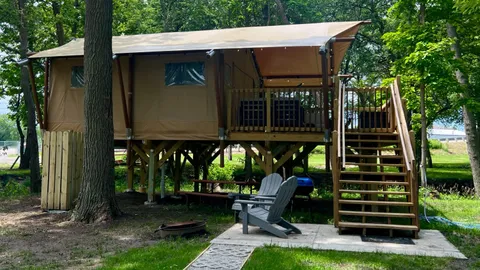 Glamping Tent — image 1 of 7