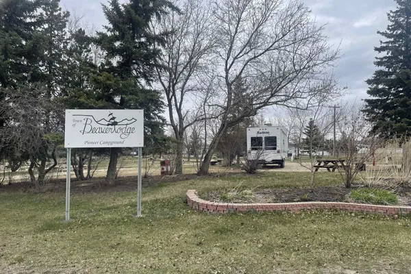 Beaverlodge Pioneer Campground – photo 1