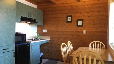 Rainbow Condo w/Kitchenette — image 7 of 7