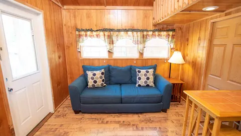 Yogi Bear™ Handicap Accessible Cabin — image 2 of 10