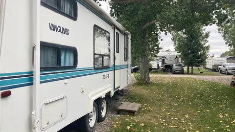 Deluxe Rental Trailer (PF) — image 1 of 1
