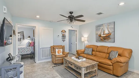 Coastal Casita — image 2 of 10