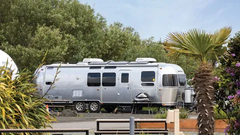 Concourse Back In RV site — image 4 of 4