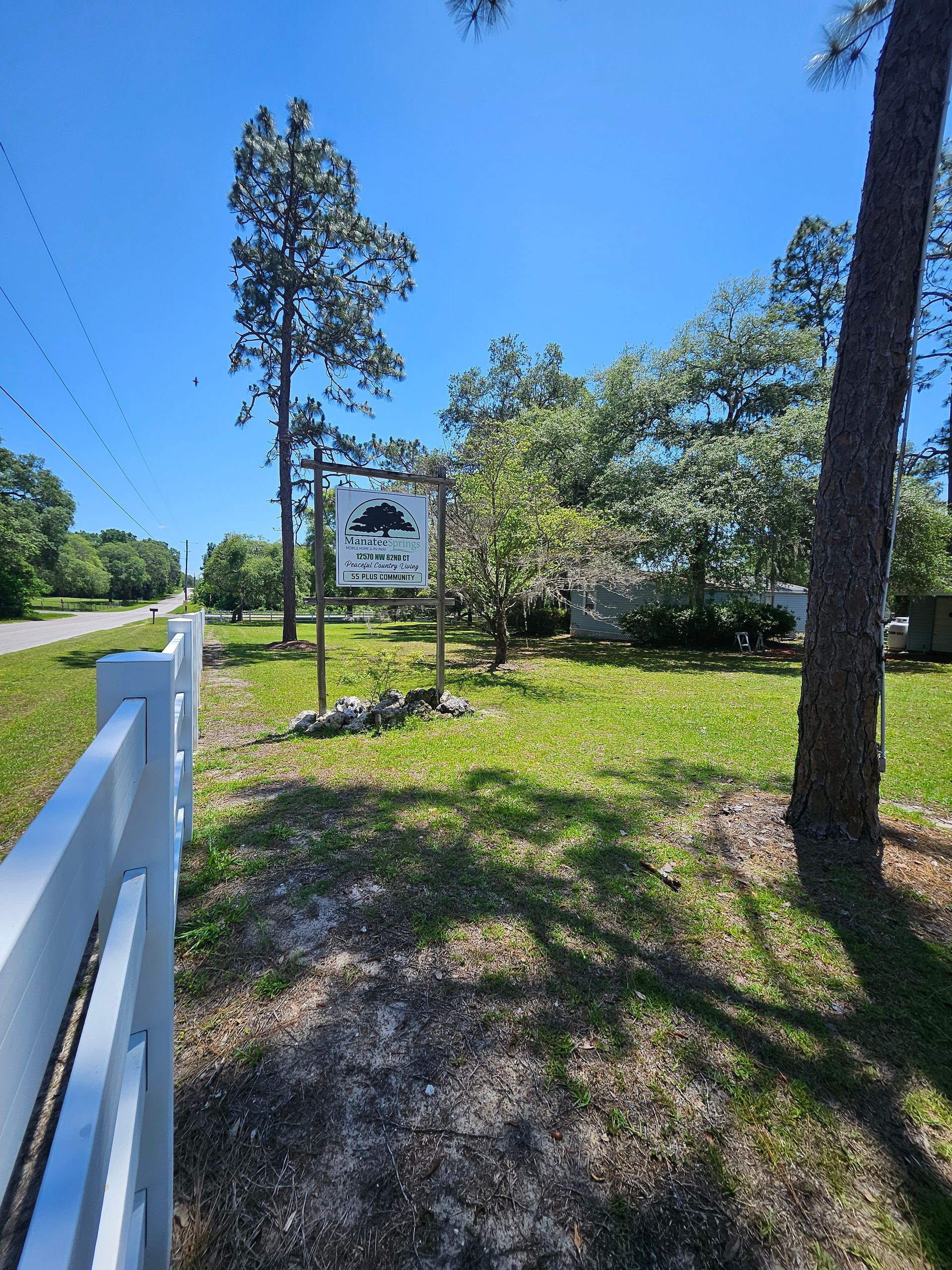 Manatee Springs RV Park