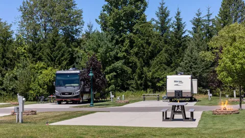 Interior Full Hookup RV Site — image 2 of 3