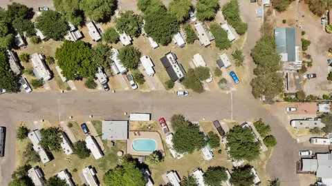 Short-Term Deluxe RV Sites — image 2 of 12