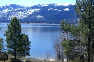 Water's Edge RV Park – photo 2