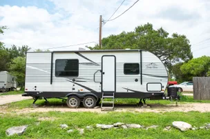Patriot RV Park-Burnet – photo 5