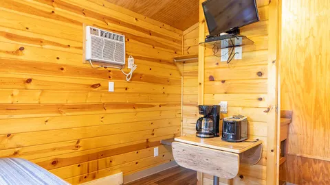 Mini Cozy Cabin — image 2 of 7