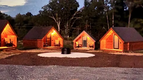 Lakehouse Resort Dragonfly Daze A-pod 5 Rend Lake — image 1 of 10