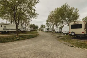 Joe's Red Barn RV Park – photo 2