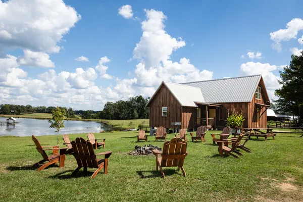 The Cabins at Dream Field Farms, Fitzpatrick, Alabama campground