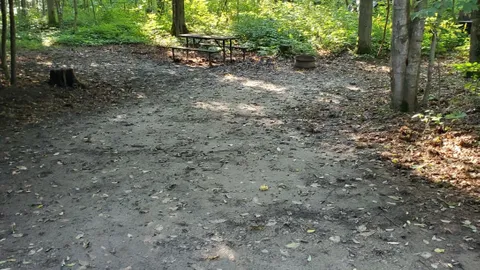 SBL Site 040 - Unserviced (T) — image 1 of 2