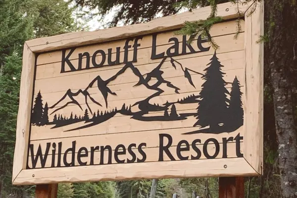 Knouff Lake Wilderness Resort – photo 1