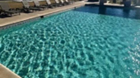 Premium Pull Through FHU 30/50 amp - POOLSIDE — image 2 of 6