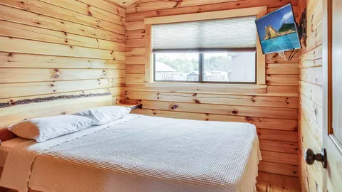 Riverfront Premium Cottage — image 2 of 9