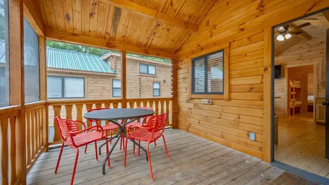 Ranger Smith™ Cottage — image 2 of 9