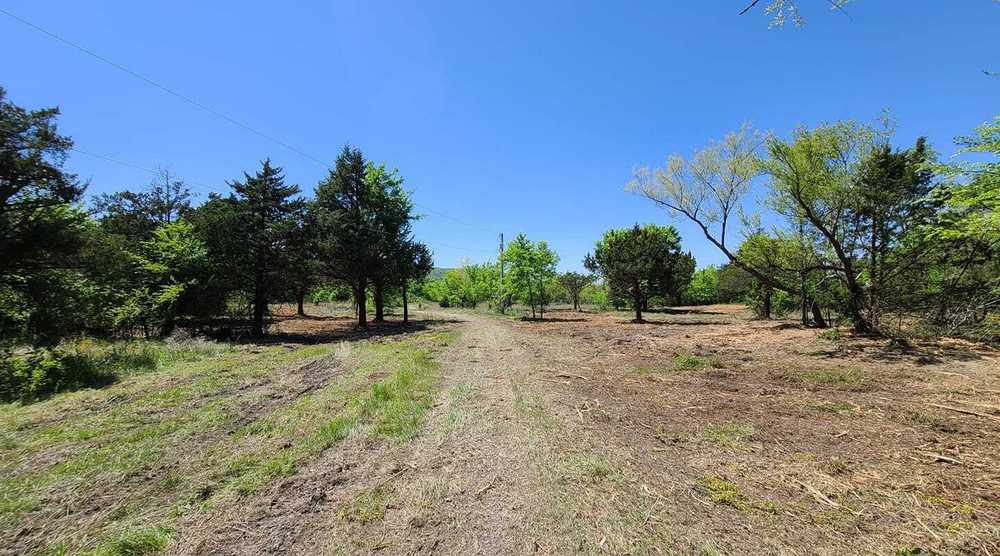 Highway 2 RV Park - Photo 4