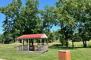 A Country Charm RV & Cabins – photo 2