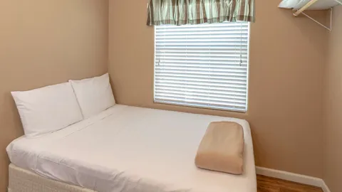 Premium 2 Bedroom Resort Home — image 9 of 9