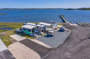 The Inlet at Lanier Pointe – photo 2