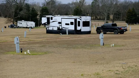 30/50 Amp North End Back In RV Site — image 9 of 9