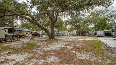Standard Full Hookup RV Site — image 2 of 2