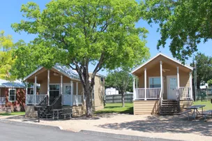 HIL Sun Retreats Texas Hill Country – photo 3