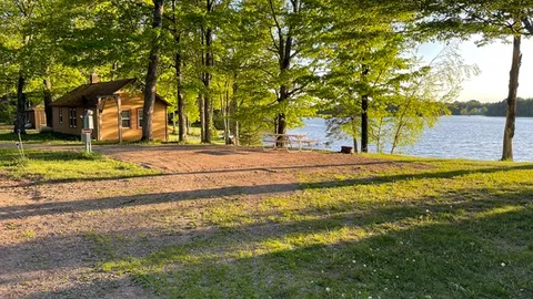 30/50Amp Deluxe Waterfront RV Sites — image 2 of 3