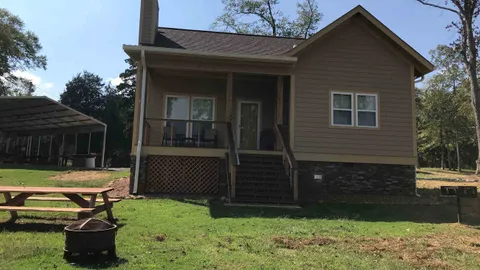 Deluxe Two Bedroom Cabin — image 1 of 9