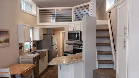 Champion Loft — image 5 of 5